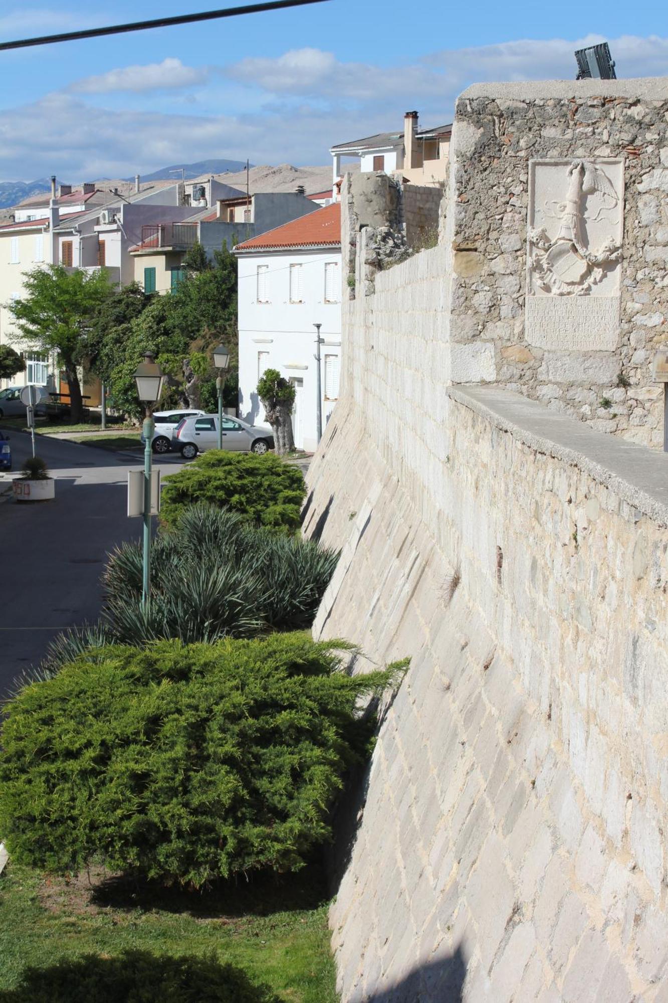 Terrace Beba - Pag *