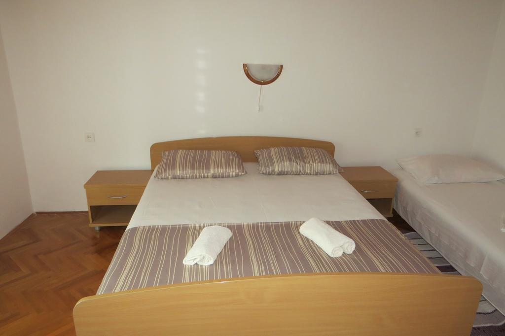 Apartman Terrace Beba - Pag Pag Town