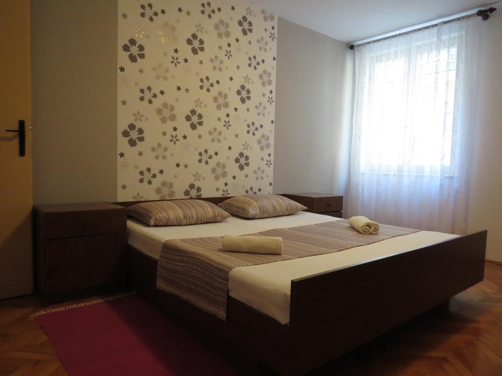 Terrace Beba - Pag Apartman *